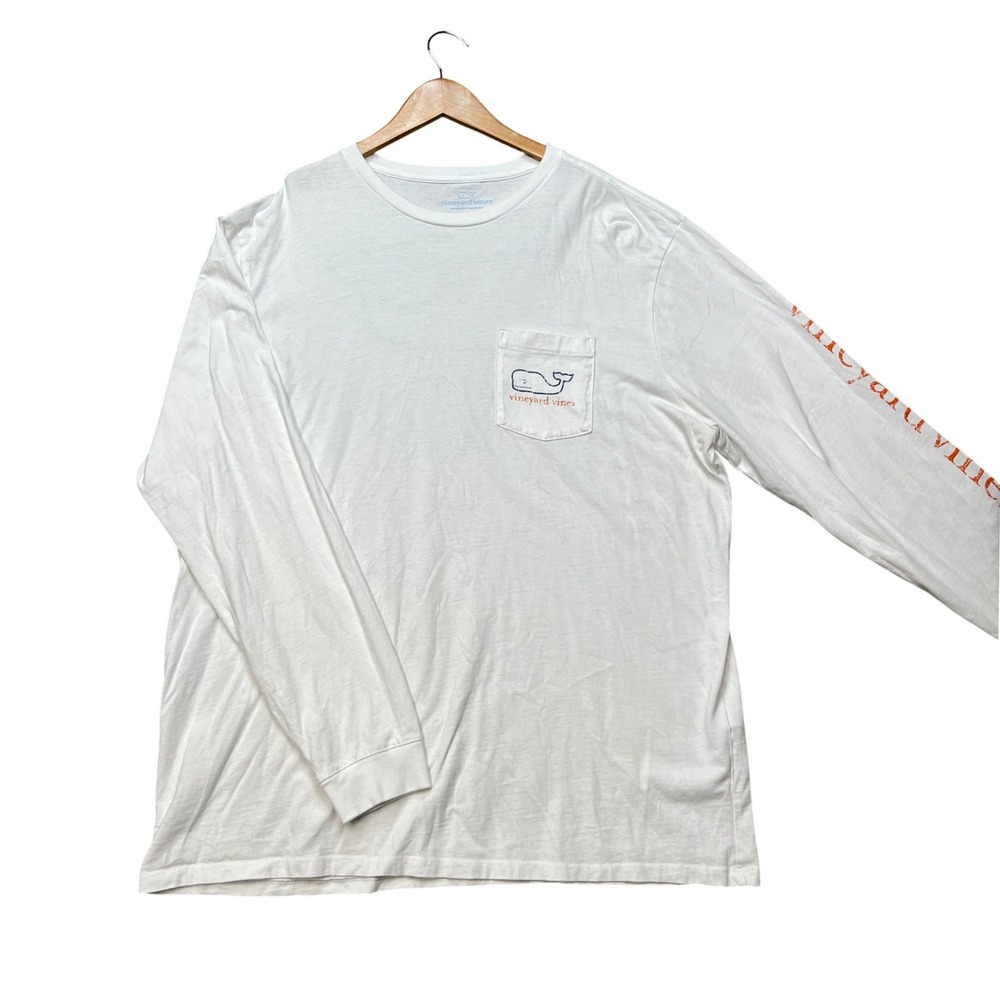 Vineyard Vines Long Sleeve T-Shirt Mens XL White Whale Graphic Pocket Tee EUC